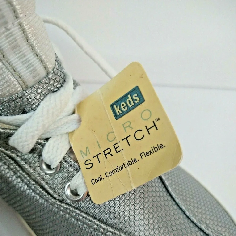 KEDS Micro Stretch Youth Comfort Lace Up silver Casual Walking sneakers‎ Sz 3